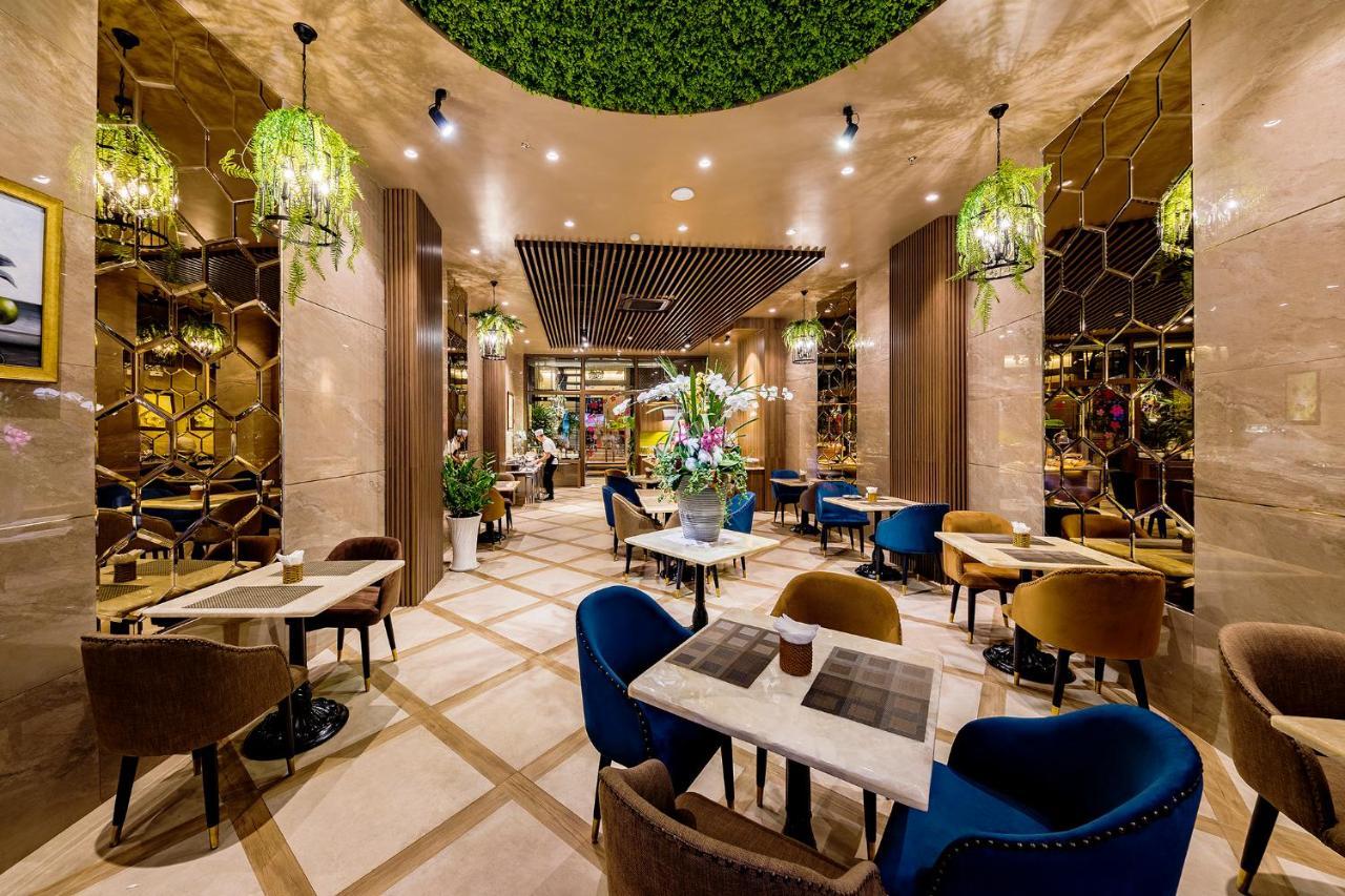 Sunflower Luxury Hotel Ho Chi Minh City Bagian luar foto