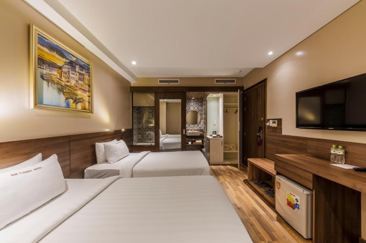 Sunflower Luxury Hotel Ho Chi Minh City Bagian luar foto