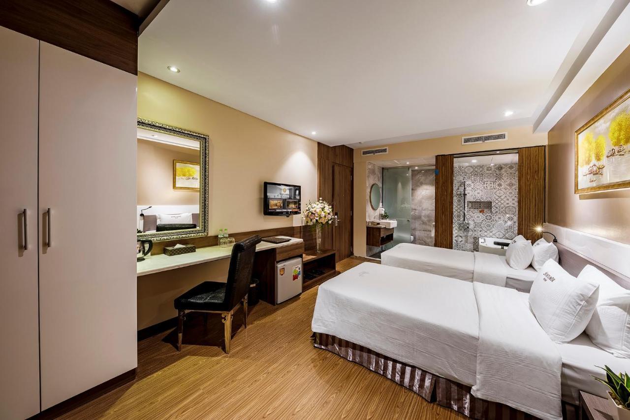 Sunflower Luxury Hotel Ho Chi Minh City Bagian luar foto