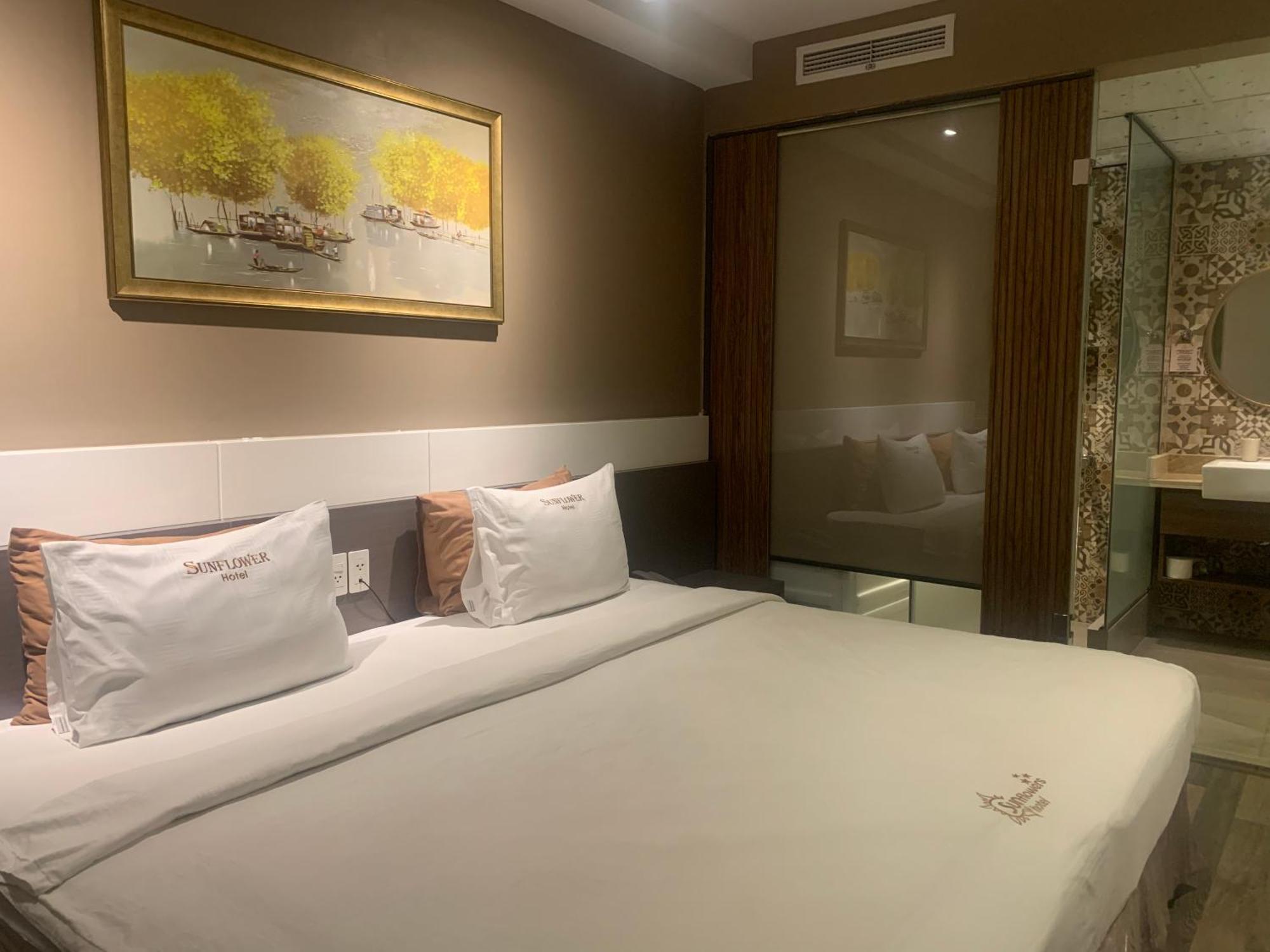 Sunflower Luxury Hotel Ho Chi Minh City Bagian luar foto