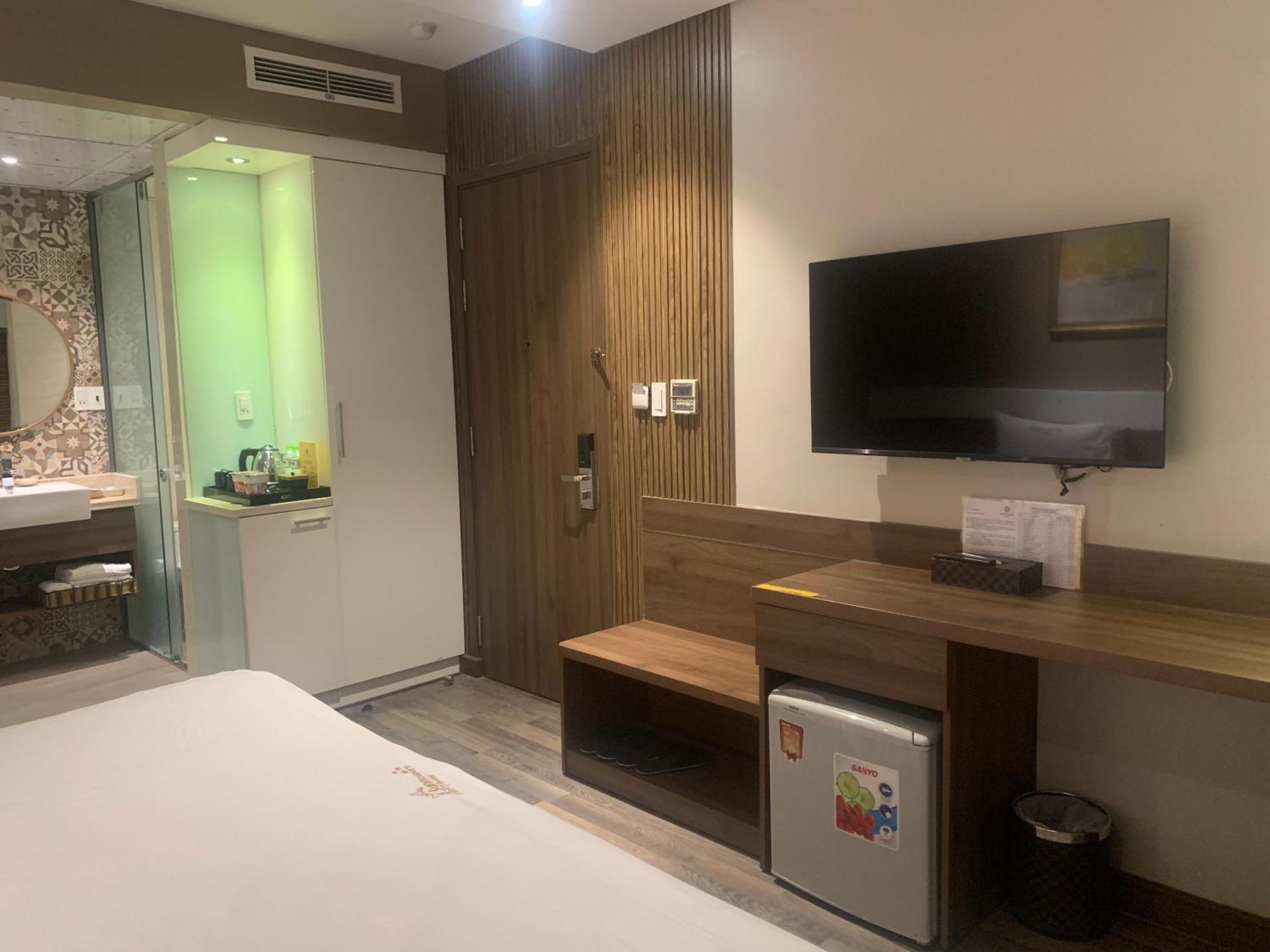Sunflower Luxury Hotel Ho Chi Minh City Bagian luar foto